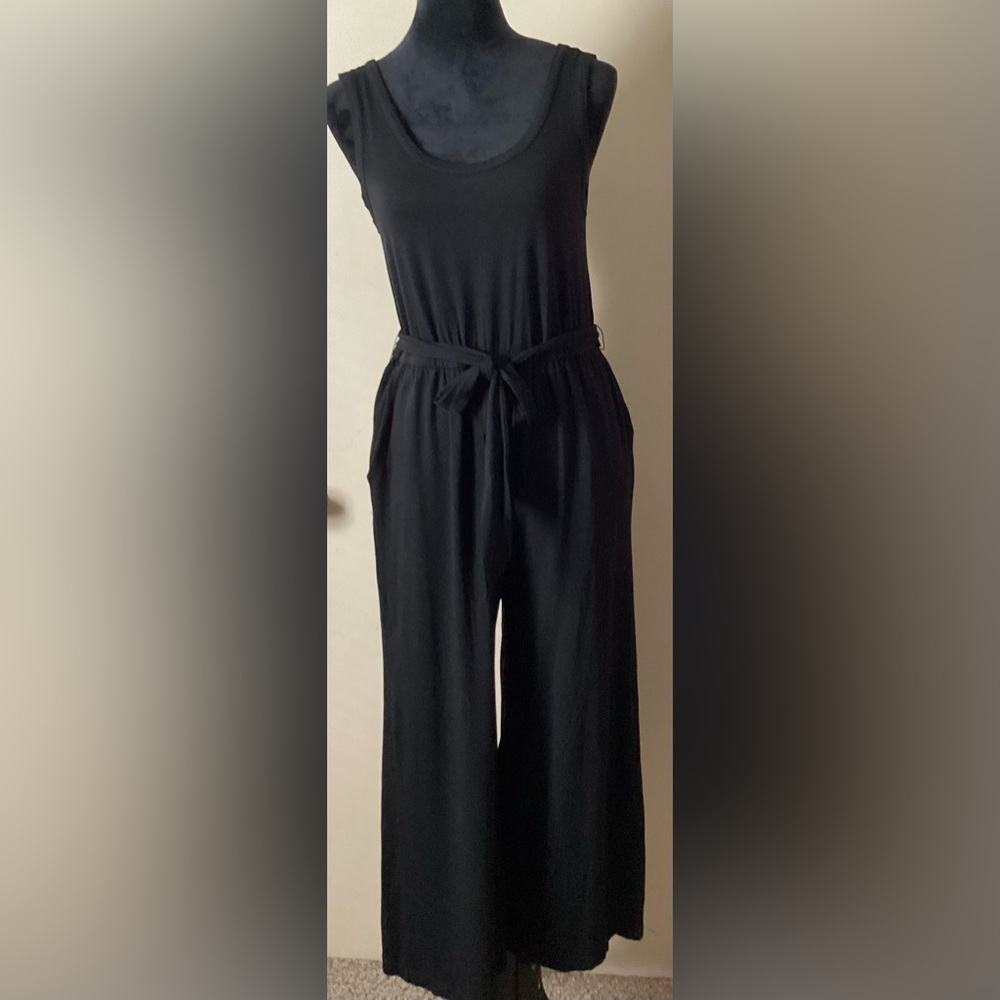 LOFT black sleeveless jumpsuit with detachable belt and side pockets. Size M